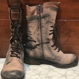 Manas Women’s Boots